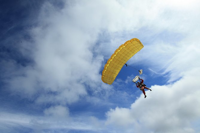 10,000ft Skydive over Abel Tasman with NZ's Most Epic Scenery - Getting there: pickup, airport meeting point, and timing