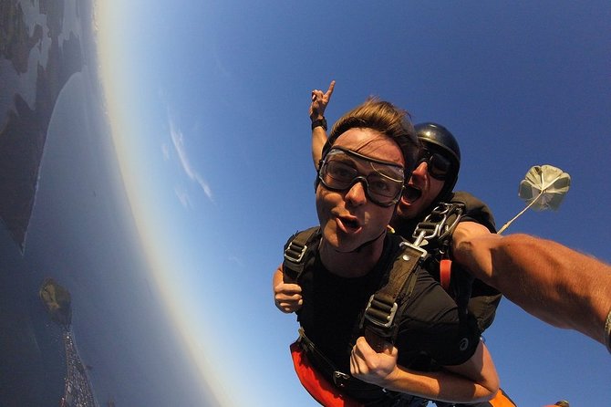 15,000ft Tandem Skydive in Bay of Plenty - Parachute Time at 5,000 Feet and the Canopy Ride Home