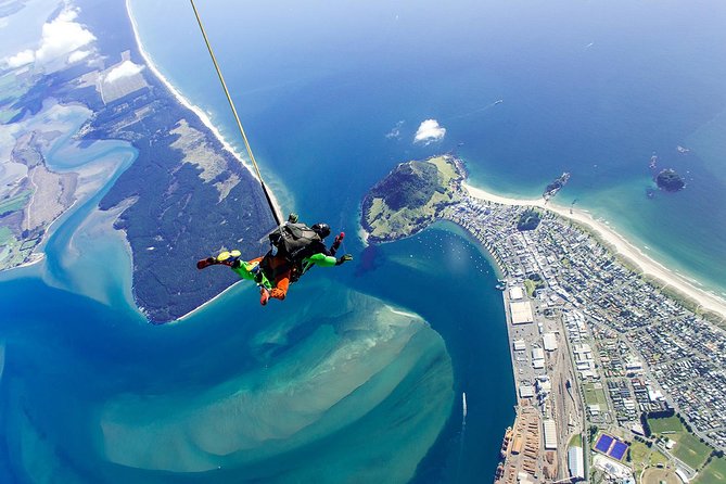 15,000ft Tandem Skydive in Tauranga - Bay of Plenty - Key Highlights You’ll Care About