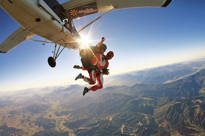 18,000ft Tandem Skydive over Abel Tasman - Timing and jump order: the detail that saves your nerves