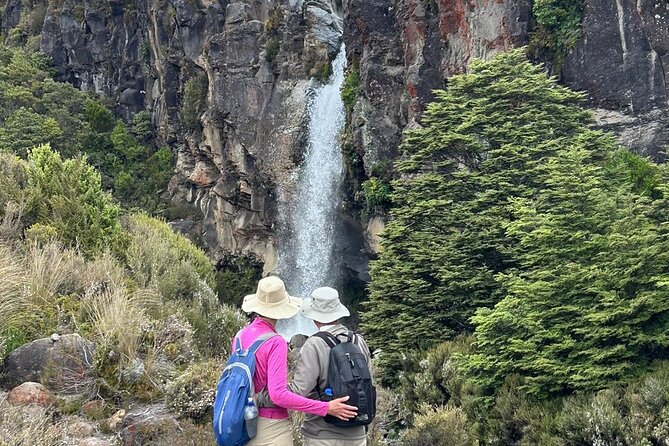 2 Hour Pre Sunset Guided Group Walk - Price and value: what you pay for, and what to watch