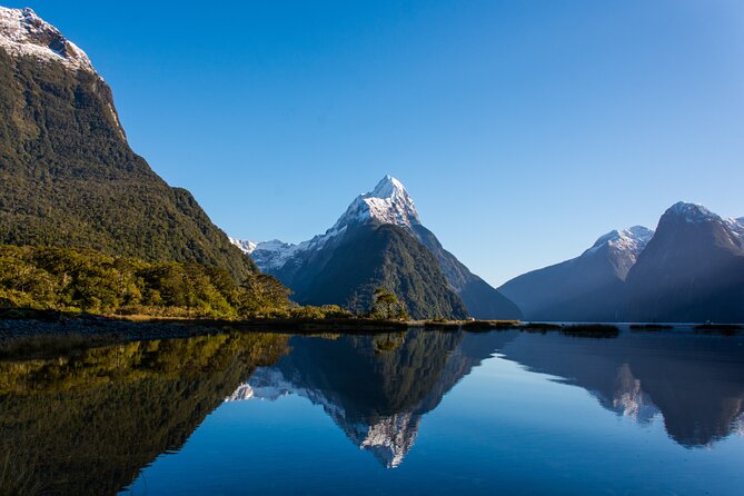 2hr Scenic Milford Sound Flight with Landing - 201 - Why This 2-Hour Helicopter Run Beats the Usual Milford Plan