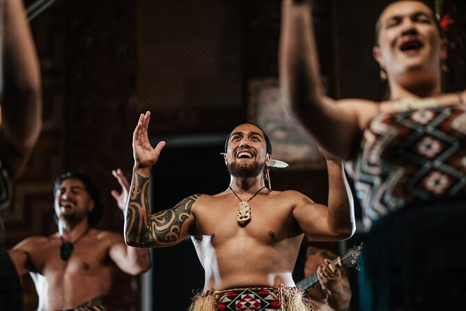 7 Hours Te Puia Rotorua Tour from Tauranga with Concert - Brown kiwi hopes and what to expect from Te Puia’s habitat