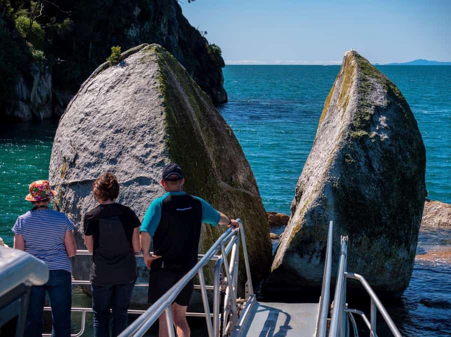 Abel Tasman National Full Park Scenic Cruise - Where you meet and what to do when you arrive