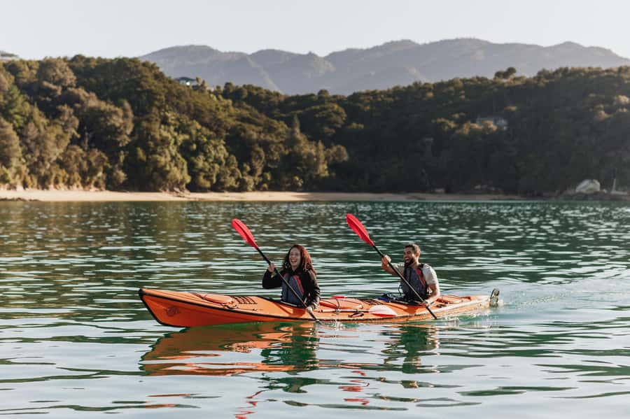 Abel Tasman National Park: Cruise, Kayak, & Hike Tour - From Nelson pickup to Kaiteriteri, you start in “vacation mode”
