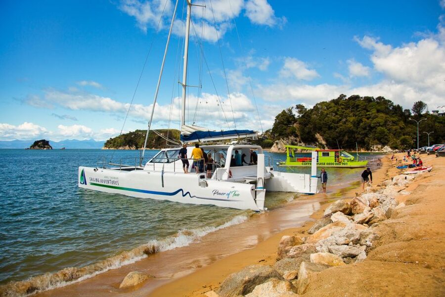 Abel Tasman National Park: Cruise, Walk & Sailing Tour - What to pack so the day stays comfortable