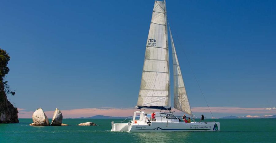 Abel Tasman National Park: Day Sailing Adventure with Lunch - Key points at a glance