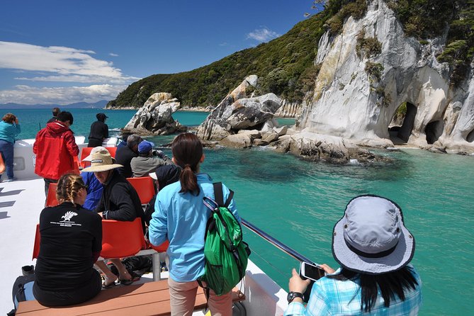 Abel Tasman Vista Cruise - Kaiteriteri Beach start: the easiest way into the park