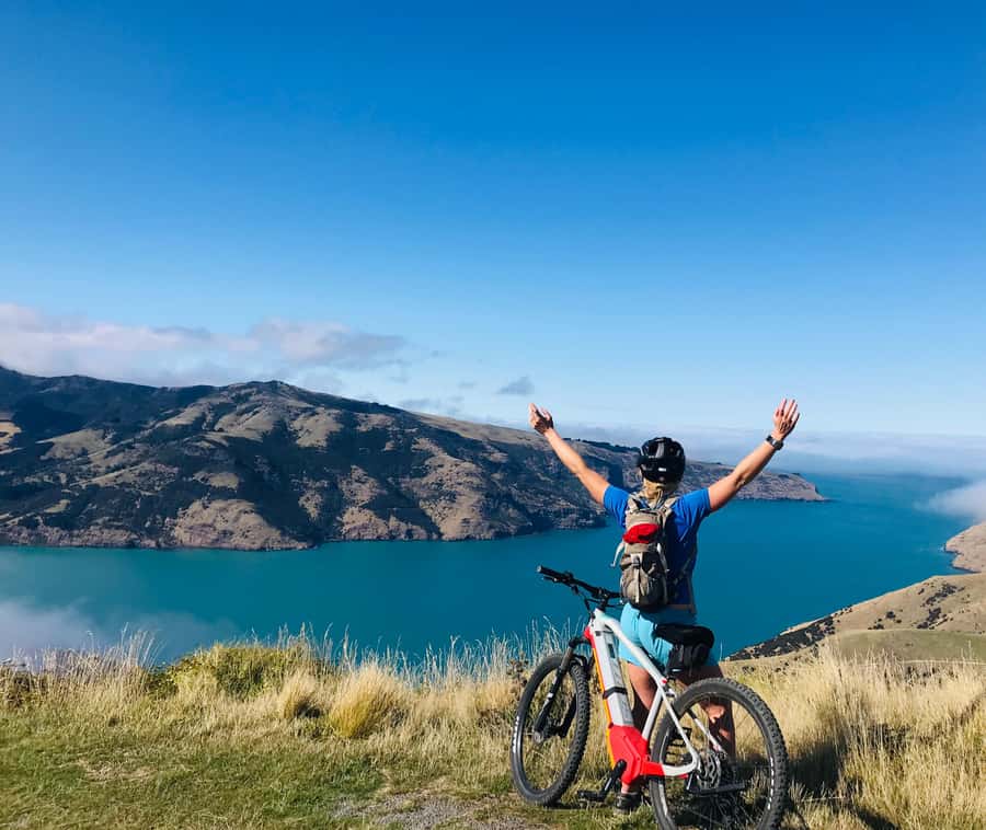 Akaroa: Guided Electric Mountain Bike Tour-Lava Loop - Getting your e-bike dialed in: Scott Bosch pedal assist