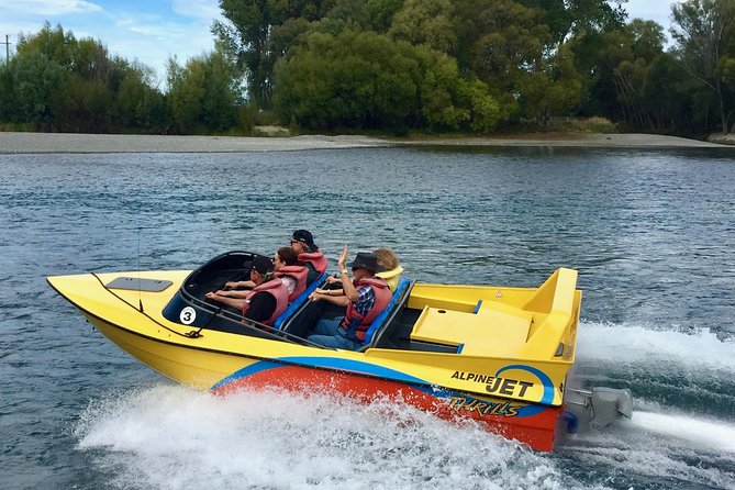 Akaroa Shore Excursion: Christchurch City Tour and Jet Boating - Who should book this Akaroa to Christchurch jet boat combo