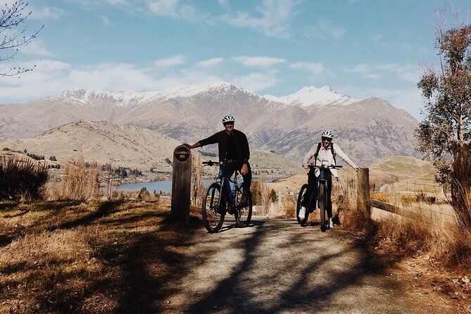 Arrowtown to Queenstown Bike Tour with Shuttle - Key takeaways before you ride
