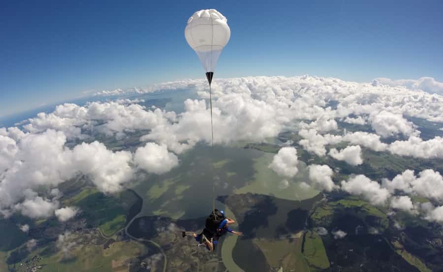 Auckland: 13000, 16000, or 18000-Foot Tandem Skydive - Key things to know before your Auckland tandem jump