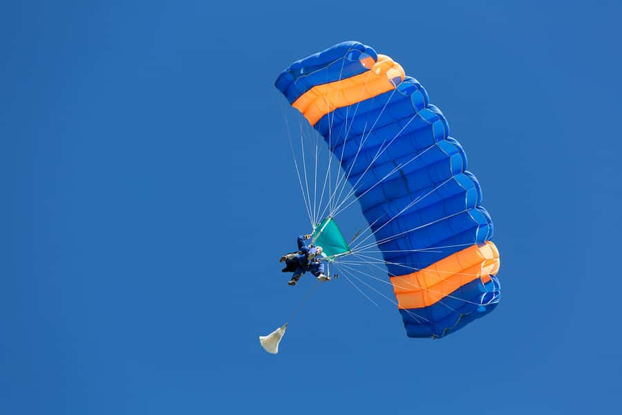 Auckland: 13000, 16000, or 18000-Foot Tandem Skydive - Door open to freefall: up to 75 seconds of speed and control