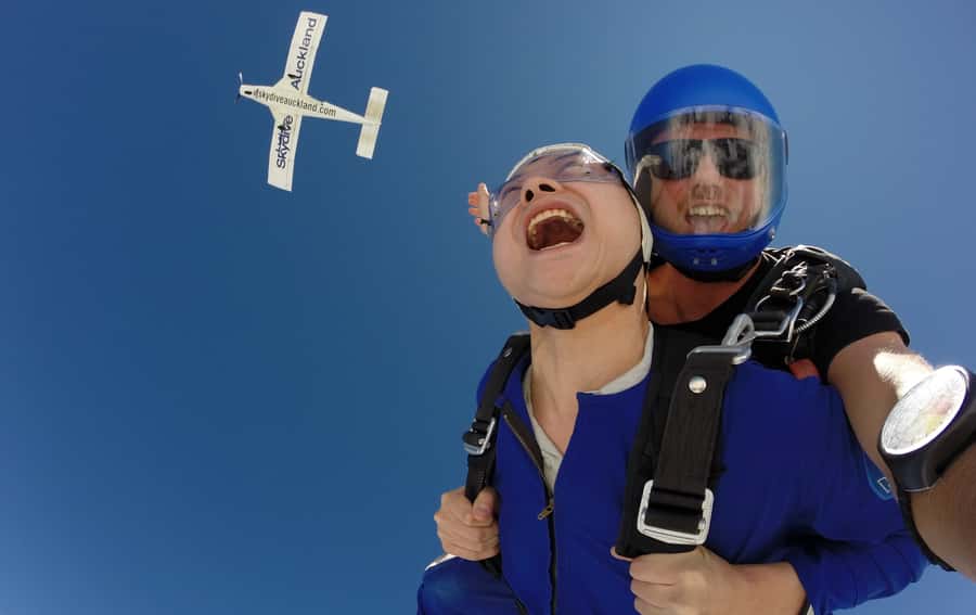 Auckland: 13000, 16000, or 18000-Foot Tandem Skydive - Where it starts: Skydive Auckland, Parakai, and the viewing deck