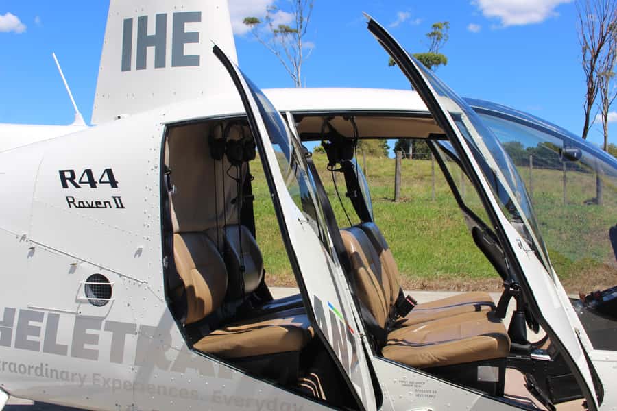 Auckland: 20min Helicopter scenic flight - City & Volcanoes - The Rangitoto crater finale: Auckland’s dormant volcano from above