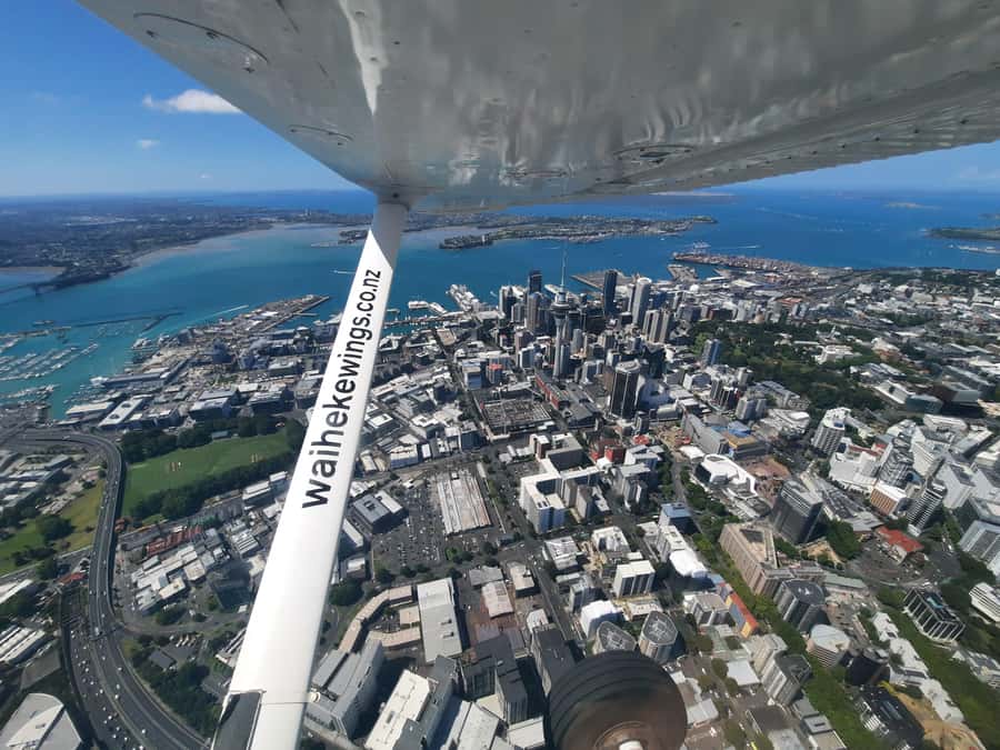 Auckland: Auckland City & Hauraki Gulf Scenic Flight - Why This 45-Minute Auckland Scenic Flight Works So Well