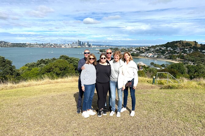 Auckland City Top Spots Half Day Tour(Small Group Tour) - Mount Eden for Panoramic Views: Auckland From the Top