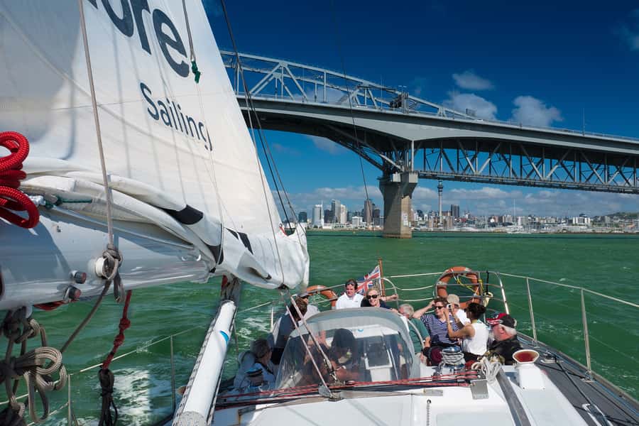 Auckland Harbour 1.5-Hour Sailing Cruise - Timing, weather, and the reality of wind