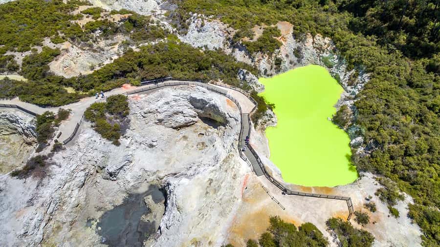 Auckland: Rotorua Highlights inc Wai O Tapu & Te Puia Tour - FAQ