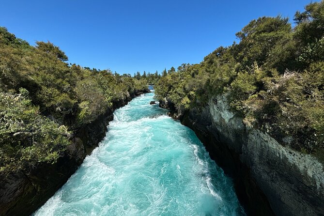 Auckland: Rotorua, Taupo, Waiotapu & Huka Falls Private Trip - Price of $508 per person: where the value really comes from