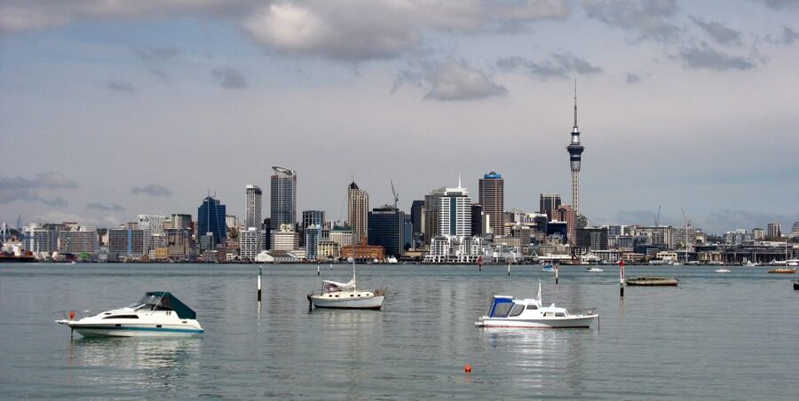 Auckland Scenic Half-Day City Sightseeing Tour - Mission Bay, St Heliers, and Achilles Point over the Hauraki Gulf