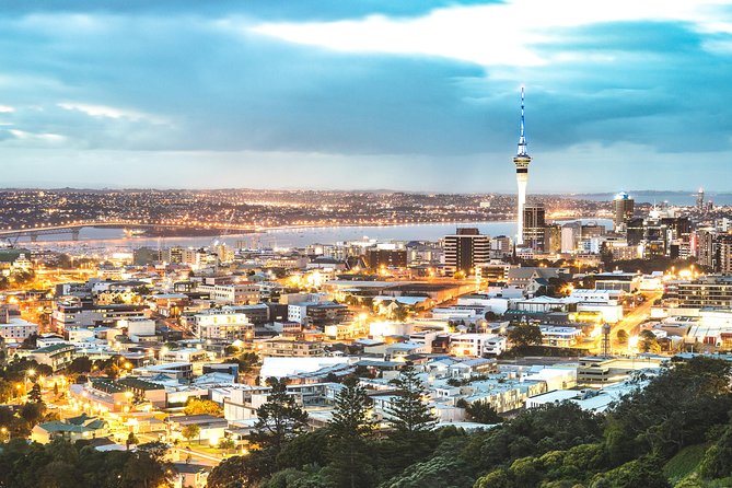 Auckland Scenic Tour : Must-See Sights in Half Day - Michael Joseph Savage Memorial Park: a pause that adds meaning