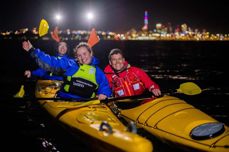 Auckland: Sunset & Night Sea Kayak Tour to Rangitoto Island - Key Highlights You Will Feel Right Away