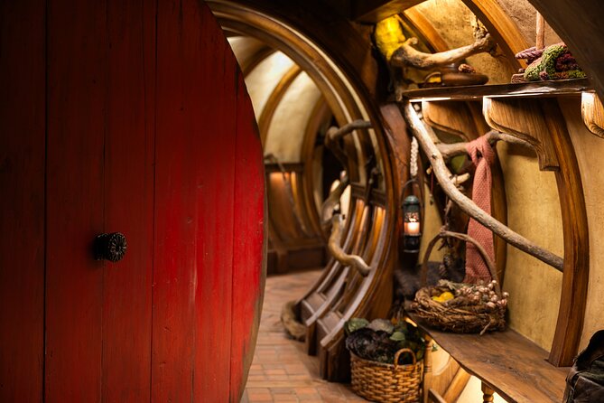 Auckland to Rotorua via Hobbiton Movie Set Tour - One Way - Practical tips to make the day smoother