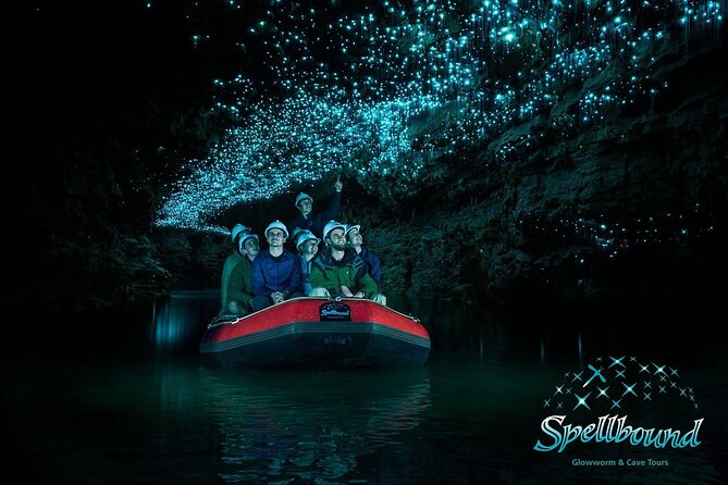 Auckland : Waitomo Spellbound Glow Worm Twin Caves Private Tour - Auckland to Waitomo, the easy private start