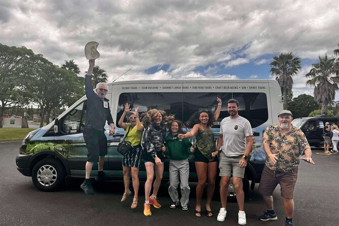 Auckland West Vineyard Tour with lunch and tastings incl - How this Auckland West wine tour fits into a real day