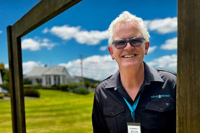 Auckland West Vineyard Tour with lunch and tastings incl - What the best guides bring to the day (and how to get more out of it)