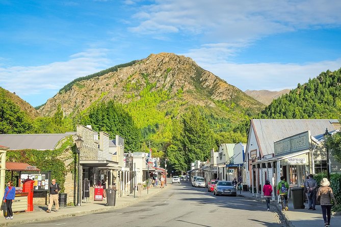 Best of Queenstown Guided Tour with Wine Tasting & Boat Cruise - Queenstown Highlights in One Tidy Half-Day