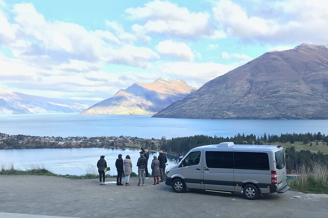 Best of Queenstown Guided Tour with Wine Tasting & Boat Cruise - Guides Make or Break the Day, and This One Has Strong Ones