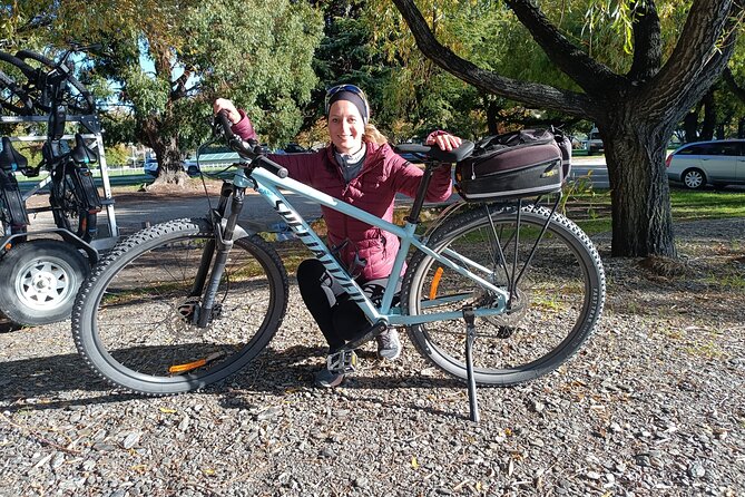 Bike the Wanaka and Hawea Trails - The Wanaka and Hawea trail route: rivers, lakes, and bumpy gravel reality