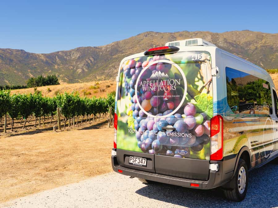 Boutique Winery Half-Day Tour & Vineyard Platter-Style Lunch - Upgrades: jet boat ride or 9 holes of golf, and what changes your day