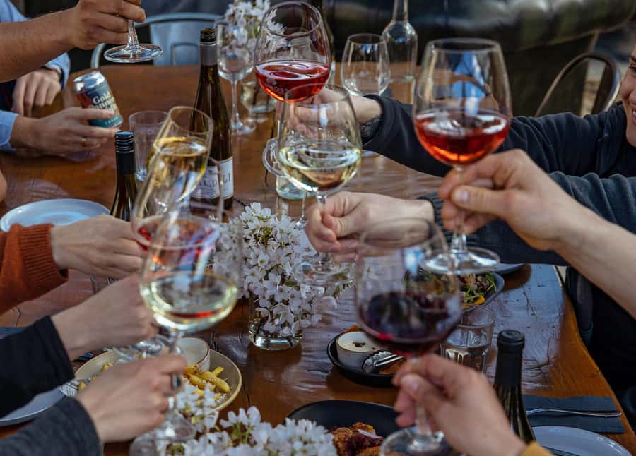Boutique Winery Half-Day Tour & Vineyard Platter-Style Lunch - The 11:00 departure, electric car transfers, and a schedule that actually fits a half-day