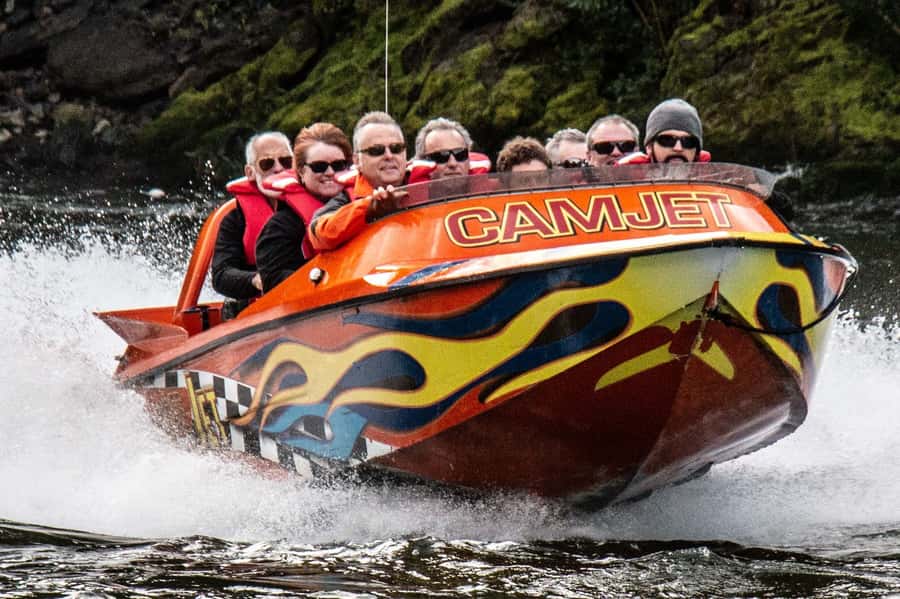 Cambridge: Waikato River 45-Minute Extreme Jet Boat Ride - The 45 minutes from the Camjet ramp to the return spin