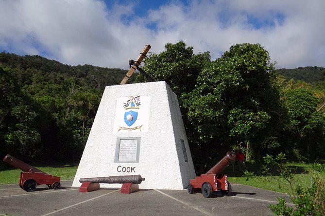 Captain Cook and Dolphin Cruise - Motuara Island and Getting to the Parts You Cannot Reach by Road