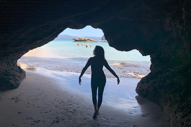 Cathedral Cove and Hot Water Beach Scenic Day Tour from Auckland - What You Pay For, and What You Still Need to Plan