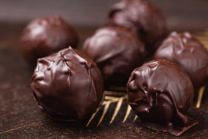 Chocoholics Walking Odyssey Wellington - Seed Heritage to first nibbles, the start matters