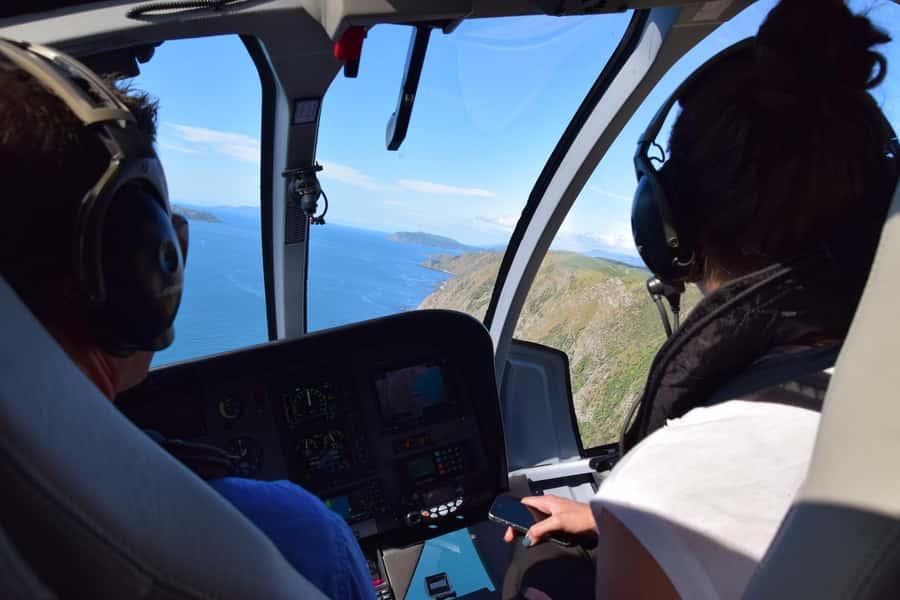 Christchurch: 20-Minutes City Helicopter Flight - Christchurch Cathedral, Avon River, and the Garden City Pattern From Above