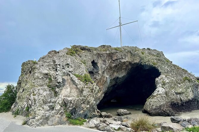 Christchurch City Full Day Tour - International Antarctic Centre: the big-ticket, penguin-style highlight