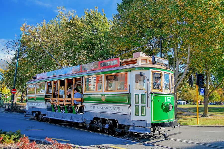 Christchurch Gondola and Tram City Tour Combo - Where to hop off, with smarter sequencing