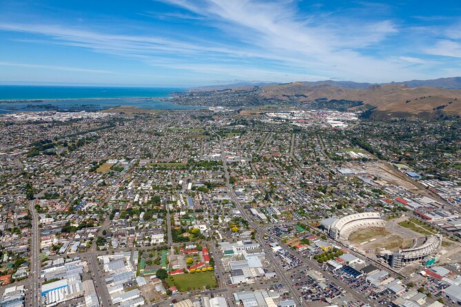 Christchurch Scenic Helicopter Tour - What the Pilot Commentary Adds (And Why It Matters)