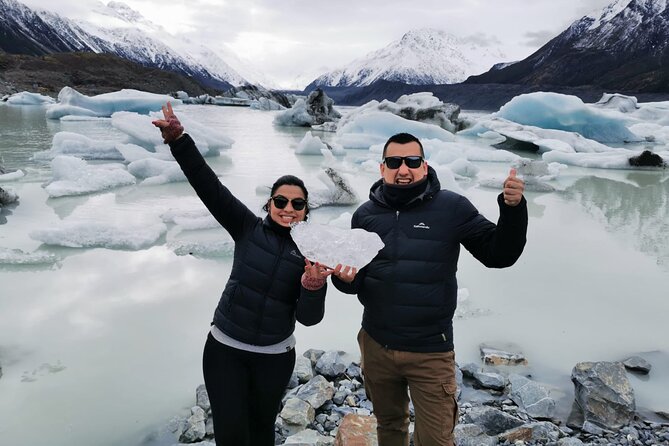Christchurch to Queenstown One-Way Tour via Mt Cook & Lake Tekapo - Lake Pukaki and Aoraki Park: the stops that feel most worth the camera