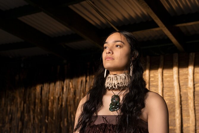 Cultural Experience & Seasonal Māori Cuisine at Te Pā Tū - The 3-course seasonal Māori fusion feast, what to expect and how it’s served