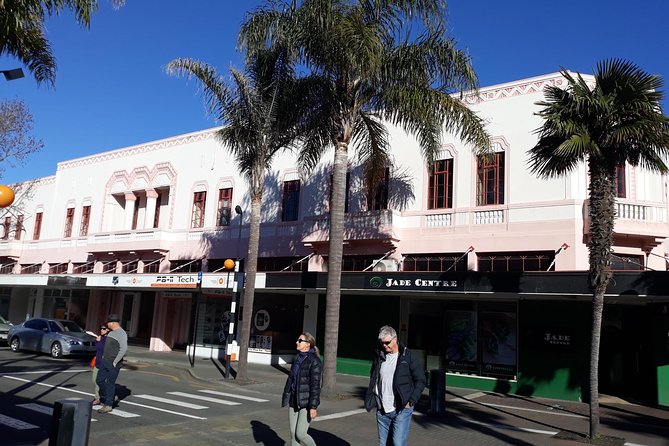 Deco Napier, Te Mata Peak, Garden Walk and Wine Tasting Tour - Bluff Hill Lookout and garden walks with real personality