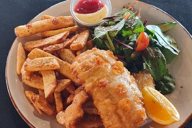 Devonport Food & History Walking Tour: Taste and Explore - Crossing Over to Devonport: What Changes When You Leave the City