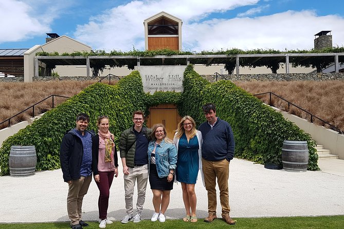 Discover Marlborough Wine - Afternoon Marlborough Wine Tour - The Van Ride Story: What the Guide Adds While You Drive