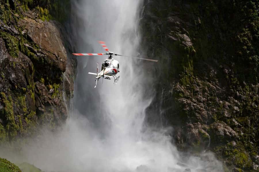 Doubtful Sound: Scenic Flight with 2 Landings - Doubtful Sound overhead: waterfalls and the long fiord effect
